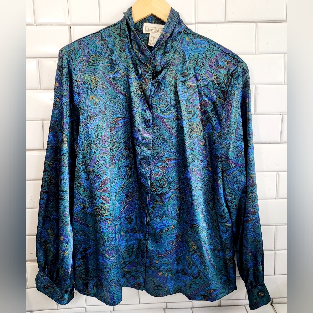 CHRISTIE & JILL Ladies Vintage Button Down Dressy Blouse Satin Feel Long Sleeve